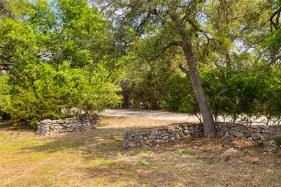 187 Beauchamp Road, Dripping Springs, TX 78620 - Photo 8