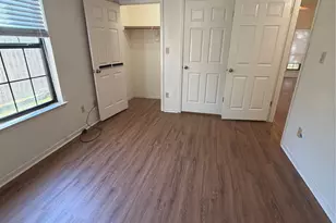 728 W San Antonio St, Lockhart, TX 78644 - Photo 8