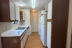 728 W San Antonio St, Lockhart, TX 78644 - Photo 4