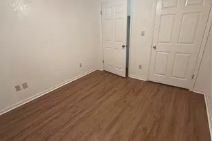 728 W San Antonio St, Lockhart, TX 78644 - Photo 12