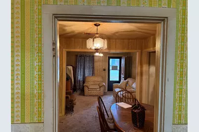 823 N Ellis Street, Giddings, TX 78942 - Photo 14