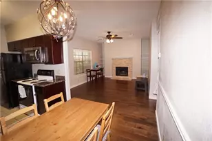 203 E 31st St, Austin, TX 78705 - Photo 10