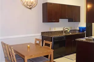 203 E 31st St, Austin, TX 78705 - Photo 12