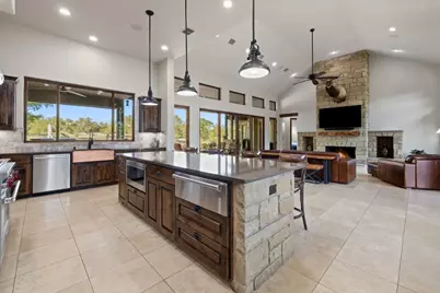 10150 Fm 967, Buda, TX 78610 - Photo 14