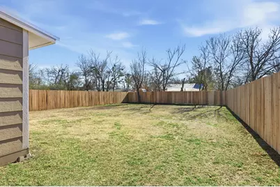 108 Irene Street, Elgin, TX 78621 - Photo 26