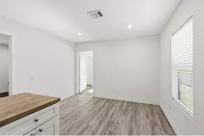 108 Irene Street, Elgin, TX 78621 - Photo 14