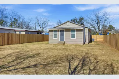 108 Irene Street, Elgin, TX 78621 - Photo 28