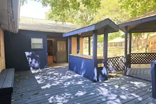 807 Country Club Rd, Georgetown, TX 78628 - Photo 16