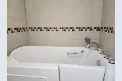 807 Country Club Road, Georgetown, TX 78628 - Photo 20