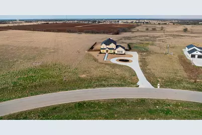 477 Willow Moon Ranch Road, Crawford, TX 76638 - Photo 40