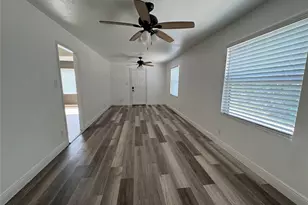 1709 Deloney St, Austin, TX 78721 - Photo 4