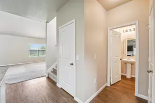 223 Camellia Dr, Hutto, TX 78634 - Photo 6