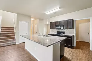 223 Camellia Dr, Hutto, TX 78634 - Photo 4