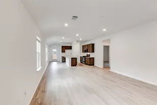 2004 Arbuckle Dr, Leander, TX 78641 - Photo 6