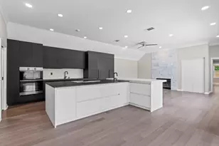 9309 Bluegrass Dr, Austin, TX 78759 - Photo 8