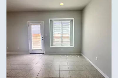 137 Rustic Glen Drive, San Marcos, TX 78666 - Photo 8