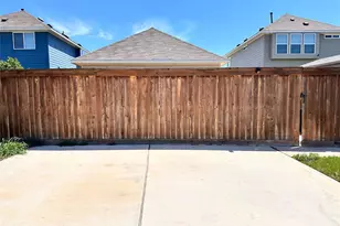 137 Rustic Glen Dr, San Marcos, TX 78666 - Photo 18