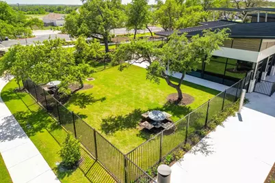 561 Greatest Gift Way, Jarrell, TX 76537 - Photo 26