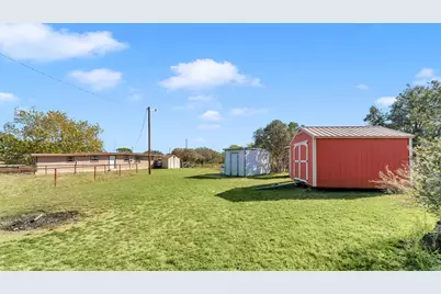1415 Bee Lane, Tow, TX 78672 - Photo 38
