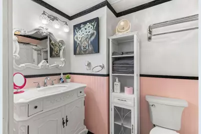 200 Gresham Street, Smithville, TX 78957 - Photo 28