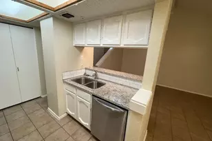 1702 Cinnamon Path, Austin, TX 78704 - Photo 36