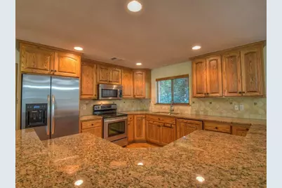 420 7th Street, Marble Falls, TX 78654 - Photo 4