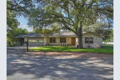 420 7th Street, Marble Falls, TX 78654 - Photo 1