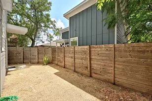 6213 Felix Ave, Austin, TX 78741 - Photo 26