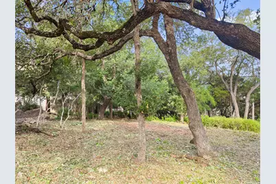 105 Yaupon Court, San Marcos, TX 78666 - Photo 4