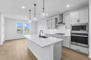 421 Foresail Rd, Leander, TX 78641 - Photo 10