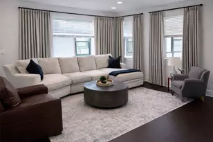 4004 Diligence Dr, Austin, TX 78731 - Photo 10