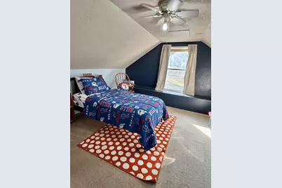 802 Hudgins Street, Smithville, TX 78957 - Photo 6