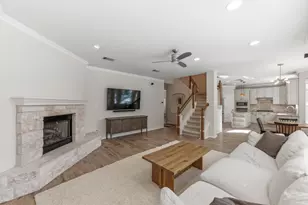 4509 Hibiscus Valley Dr, Austin, TX 78739 - Photo 4