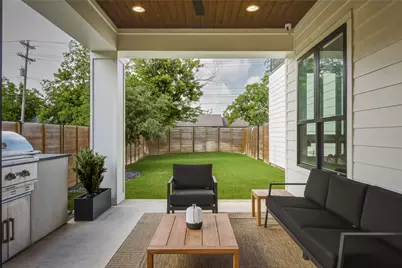 705 W 10th Street, Georgetown, TX 78626 - Photo 38