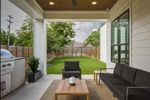 705 W 10th St, Georgetown, TX 78626 - Photo 38