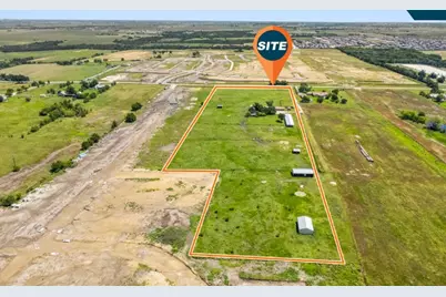 18007 Fm 1100, Elgin, TX 78621 - Photo 2