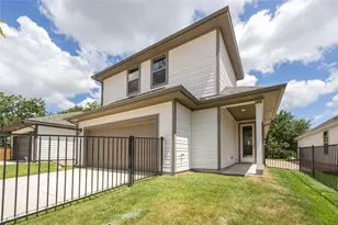 286 Orleanian Dr, Buda, TX 78610 - Photo 6