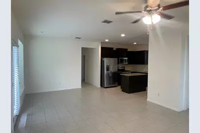 1166 Esplanade Parkway, San Marcos, TX 78666 - Photo 2