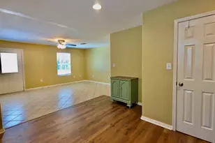 1623 Breezy Cove, Round Rock, TX 78664 - Photo 10
