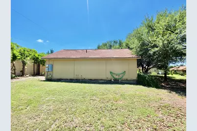 1623 Breezy Cove, Round Rock, TX 78664 - Photo 22
