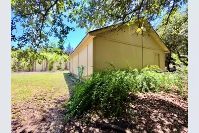 1623 Breezy Cove, Round Rock, TX 78664 - Photo 18