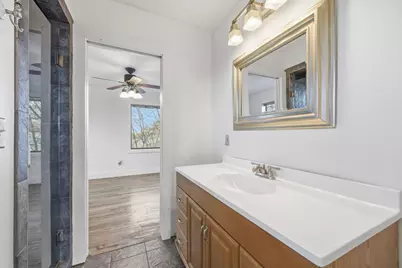 111 E 2nd Street, Georgetown, TX 78626 - Photo 22