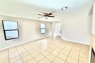 6721 Walkup Ln, Austin, TX 78747 - Photo 2