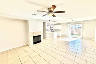 6721 Walkup Ln, Austin, TX 78747 - Photo 4