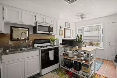 5402 Brompton Circle, Austin, TX 78745 - Photo 22