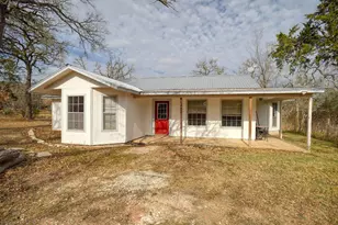 148 Pine Valley Dr, Paige, TX 78659 - Photo 1