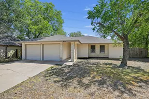 914 Garden Meadow Dr, Georgetown, TX 78628 - Photo 2