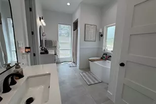 1353 Red Town Rd, Elgin, TX 78621 - Photo 24