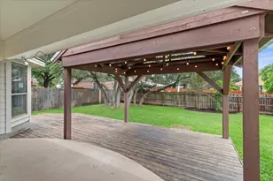 2560 Deer Stand Loop, San Marcos, TX 78666 - Photo 10