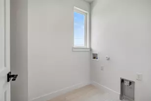 4127 E 12th St, Austin, TX 78721 - Photo 22